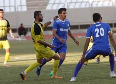 لیگ دسته اول فوتبال، تقابل کمالوند با تیم سابقش در دربی بوشهر، رویارویی صدرنشین با ملوان