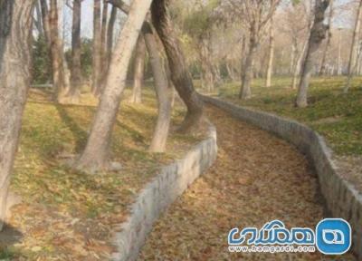 پارک مشتاق یکی از تفرجگاه های اصفهان به شمار می رود